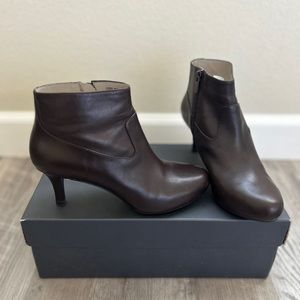 Rockport Brown Leather Booties EUC